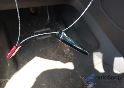 2014 Ford Escape Titanium z USA, uszkodzony, nr VIN 1FMCU0J99EUA27367